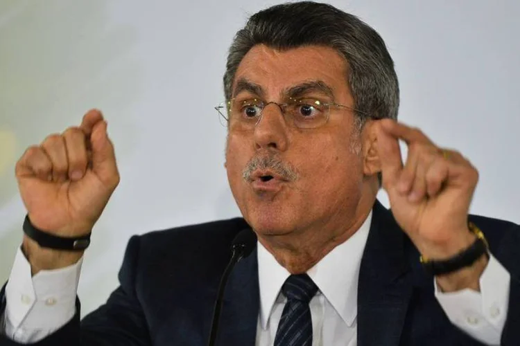 
	Romero Juc&aacute;: Juc&aacute; teria sugerido que a troca do comando do governo, com o afastamento da presidente Dilma e a chegada de Temer, levaria a um pacto para frear a Lava Jato
 (Antonio Cruz/Agência Brasil)