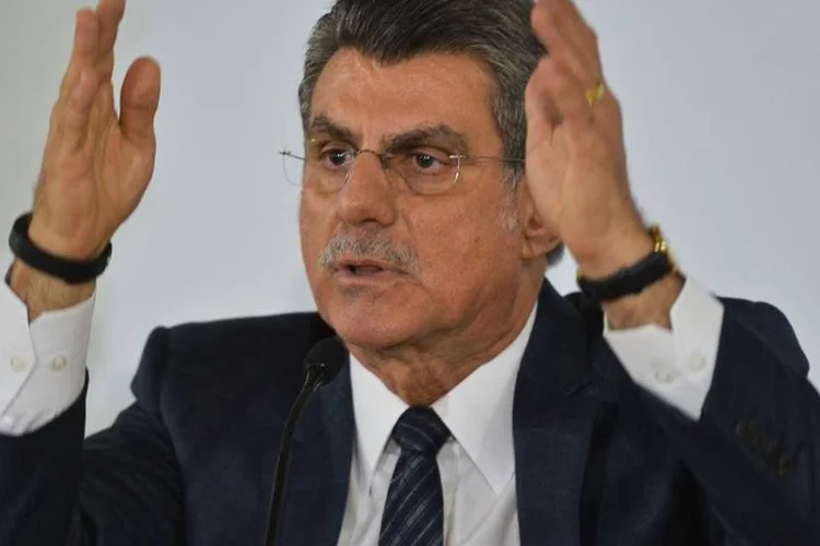 
	Romero Juc&aacute;: o pedido acusa o peemedebista de tentar obstruir a investiga&ccedil;&atilde;o da Opera&ccedil;&atilde;o Lava Jato
 (Antonio Cruz/Agência Brasil)