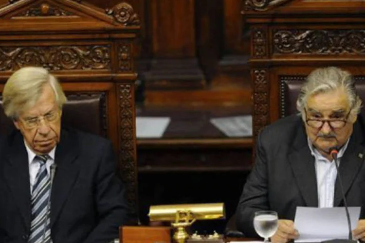 Na segunda-feira, Mujica fez uma enérgica defesa do bloco sul-americano para a 53ª Assembléia do BID em Montevidéu (©AFP / miguel rojo)