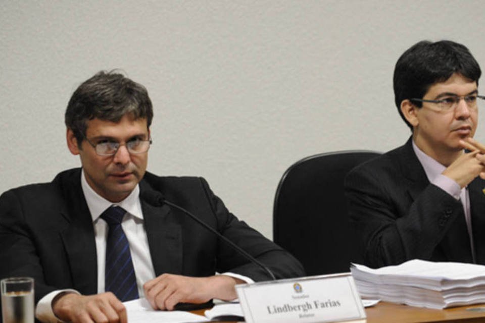 Senador entra com mandado de segurança sobre royalties