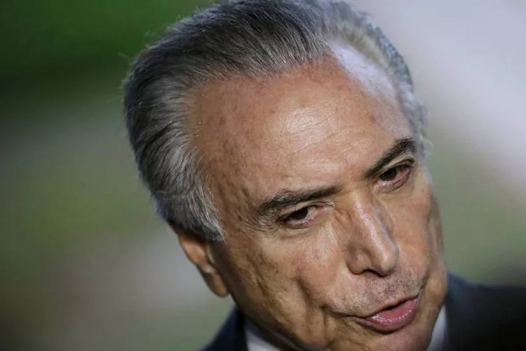 
	Michel Temer: Os manifestantes trazem cartazes com dizeres como &quot;Temer golpista&quot;, &quot;Fora Temer&quot; e &quot;Traidor da P&aacute;tria&quot;
 (Ueslei Marcelino/Reuters)