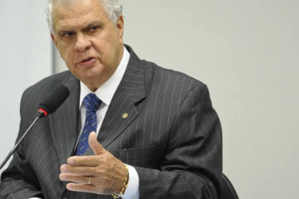Presidente de conselho reclama de interferência de Cunha