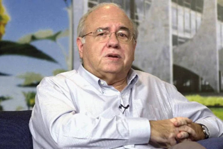 
	O escritor Luis Fernando Verissimo ficou 12 dias internado no Centro de Tratamento Intensivo do Hospital Moinhos de Vento, em Porto Alegre
 (Lindomar Cruz/Abr)