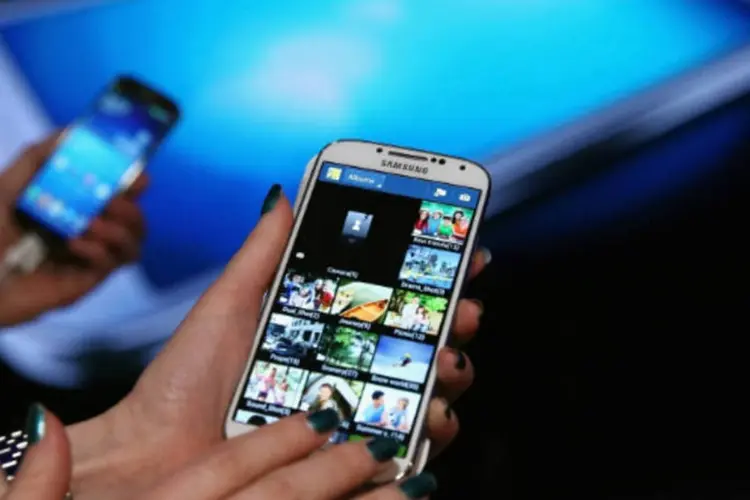 
	Smartphones da Samsung: Apple e a Samsung tem litigado por aproximadamente tr&ecirc;s anos sobre diversos recursos de smartphones patenteados pela Apple
 (Getty Images)
