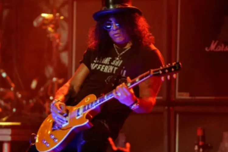 Slash: a premiação do Slashathon incluirá uma guitarra Gibson de modelo não especificado, mas autografada pelo músico (Getty Images)