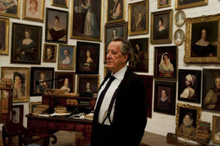 O ator Geoffrey Rush em cena do filme "O Melhor Lance" (Reprodução / Facebook "La Migliore Offerta")