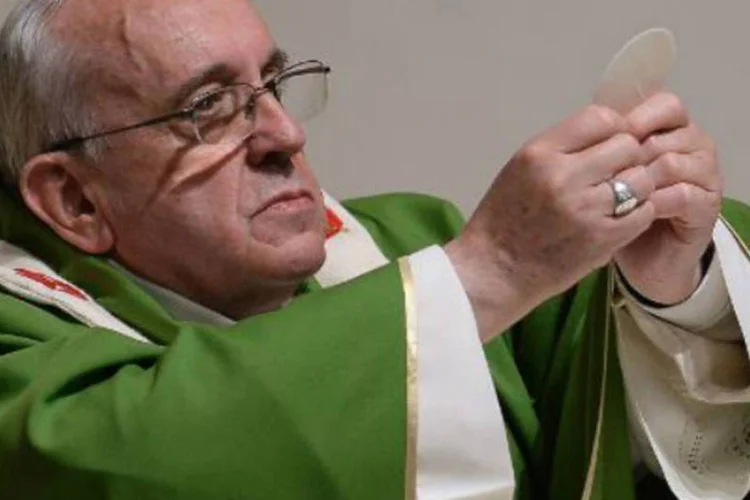 Papa Francisco: Dilma e Francisco se encontraram em várias ocasiões em julho, durante a viagem do Papa ao Brasil para as Jornadas Mundiais da Juventude (AFP)