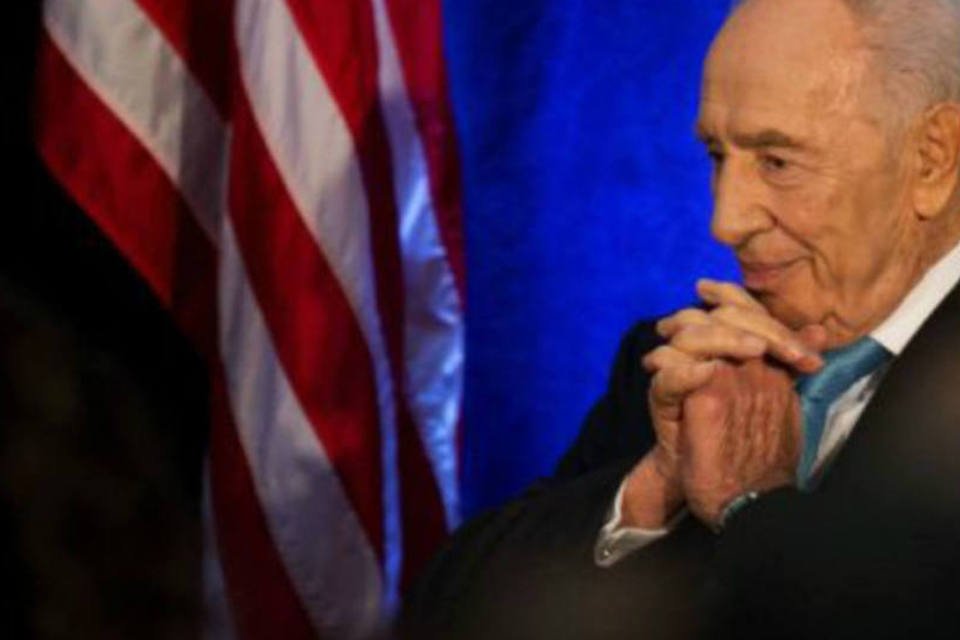 Obama concede Medalha Presidencial da Liberdade a Shimon Peres