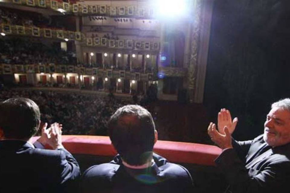 Artistas fazem lobby por Juca Ferreira; Lula se esquiva