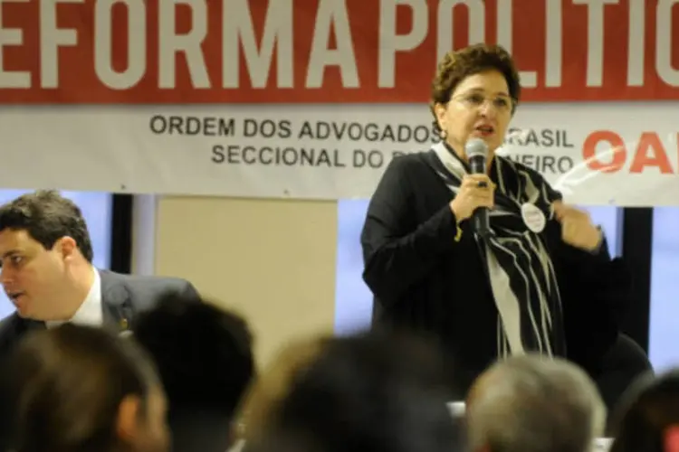 Ordem dos Advogados do Brasil no Rio de Janeiro (OAB-RJ)  promove ato a favor da reforma política (Tânia Rêgo/ABr)