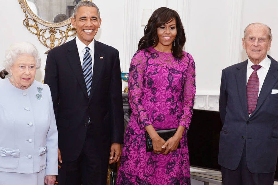 Obama homenageia rainha Elizabeth no seu aniversário