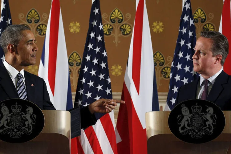 
	Obama e Cameron: Obama afirmou que a filia&ccedil;&atilde;o brit&acirc;nica &agrave; UE enfatiza o &quot;relacionamento especial&quot; entre Washington e Londres
 (Kevin Lamarque / Reuters)