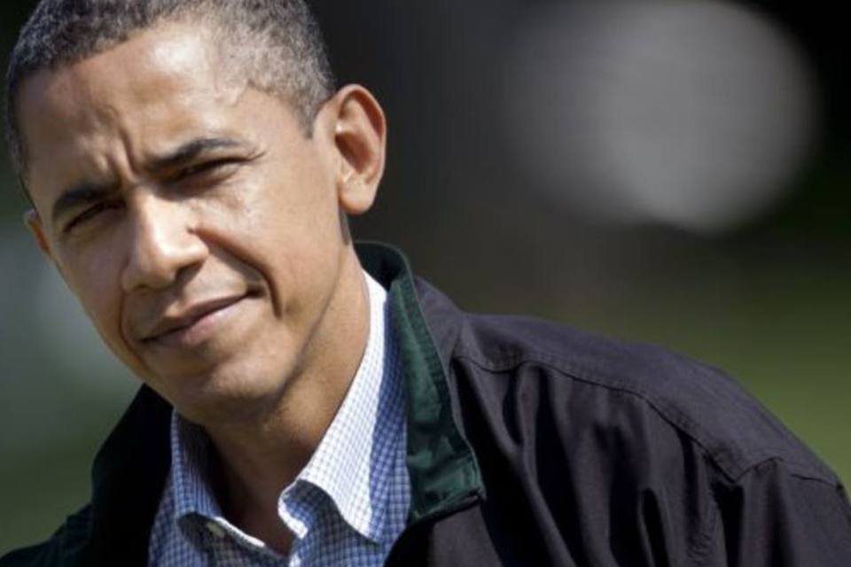 Obama sai de férias em meio às pressões financeiras