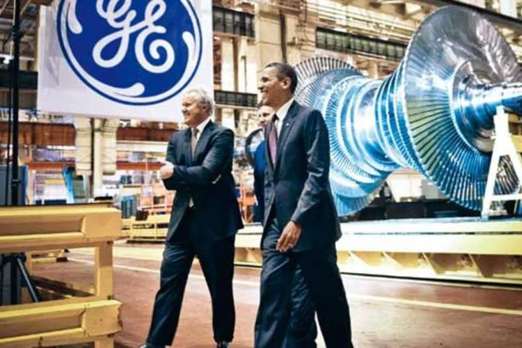Immelt, da GE, com Obama: o baixo investimento é péssimo para 
a economia  (MANDEL NGAN/AFP photo)