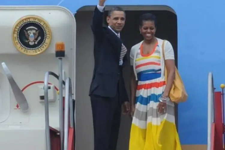 Obama, presidente dos EUA, e a primeira-dama, Michelle Obama, se despedem do Brasil e se dirigem ao Chile (Fábio Pozzebom/ABr)