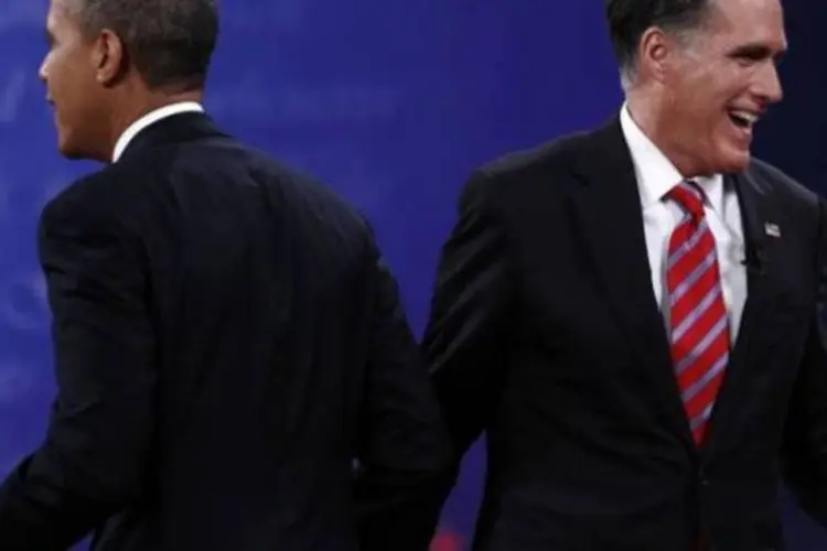 
	Mitt Romney e Barack Obama no &uacute;ltimo debate presidencial dos EUA
 (Jim Young/Reuters)