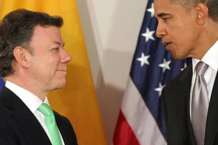 Juan Manuel Santos (direita), presidente da Colômbia, e Barack Obama, presidente dos EUA (Spencer Platt/Getty Images)