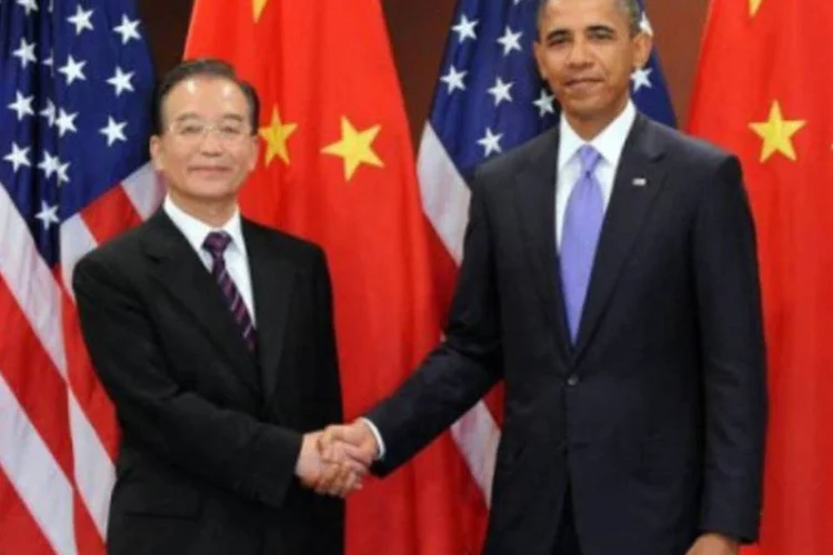 Barack Obama e Wen Jiabao se encontraram na ONU para conversar sobre a economia  (Tim Sloan/AFP)