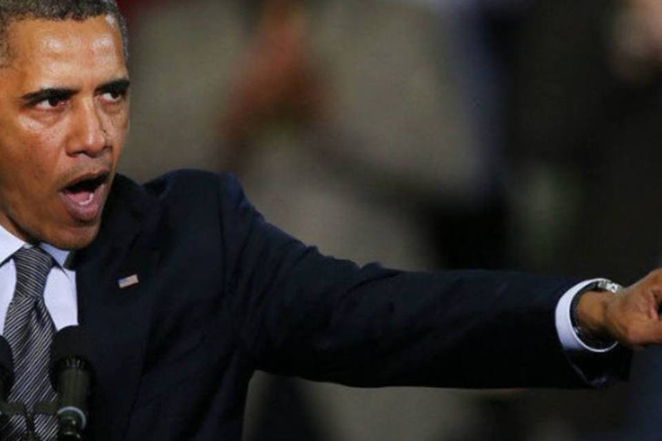 Obama afirma que continua avaliando "cada passo" sobre Síria