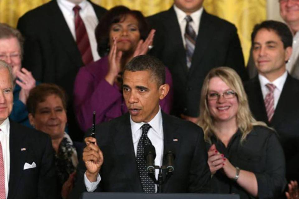 Obama convida líderes do Congresso a dialogar sobre dívida