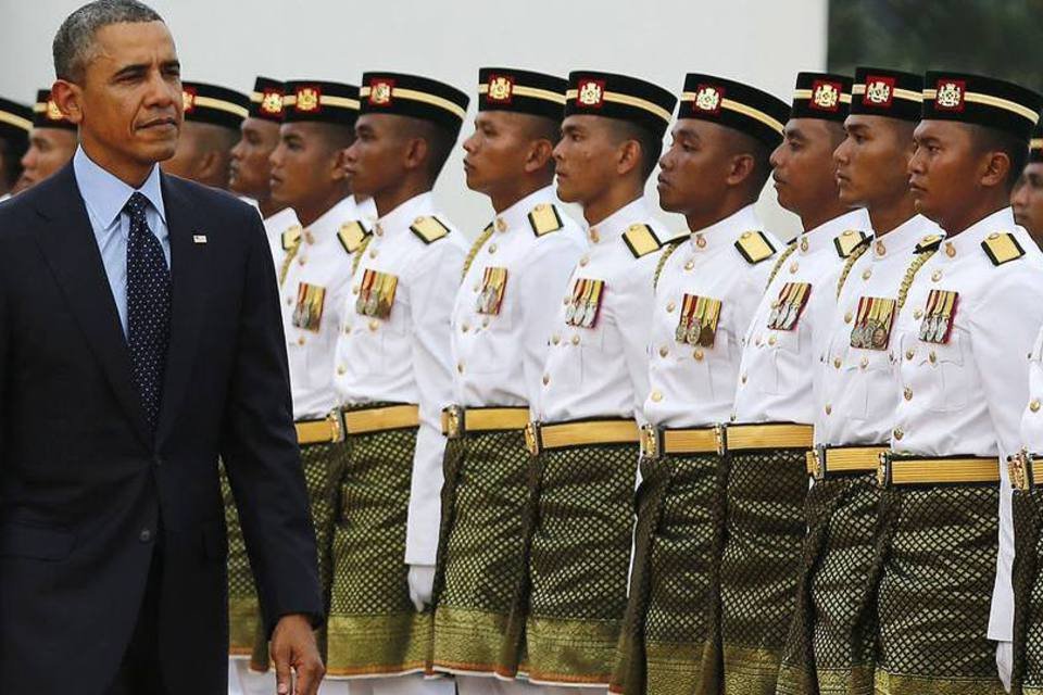 Obama chega à Malásia, terceira etapa de sua viagem asiática