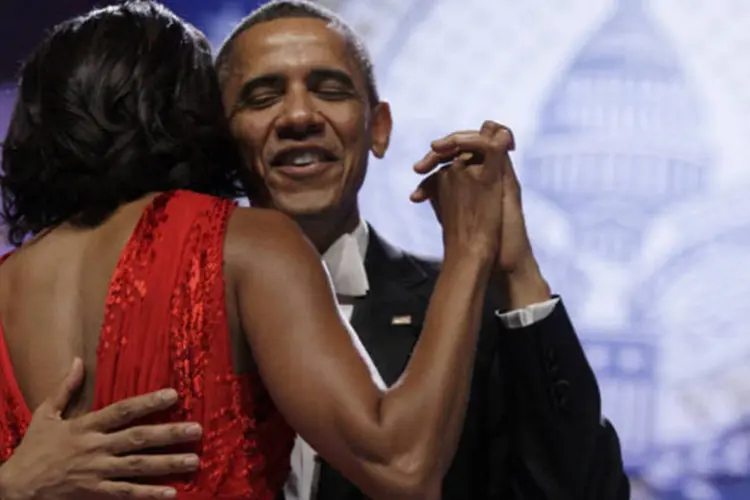 Presidente americano Barack Obama e a primeira-dama, Michelle Obama, dançam no baile inaugural em Washington (Jonathan Ernst/Reuters)
