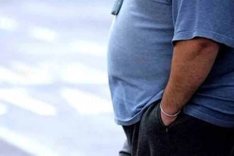
	Obeso: segundo o minist&eacute;rio da Sa&uacute;de, avan&ccedil;o do diabetes est&aacute; relacionado ao excesso de peso, &agrave; falta de exerc&iacute;cios f&iacute;sicos, &agrave; m&aacute; alimenta&ccedil;&atilde;o e ao envelhecimento da popula&ccedil;&atilde;o
 (AFP)