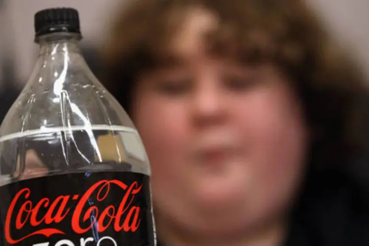 Coca-Cola Zero: a Coca-Cola, assim como sua rival PepsiCo, estão ampliando esforços para reduzir a quantidade de açúcar em suas fórmula (foto/Getty Images)