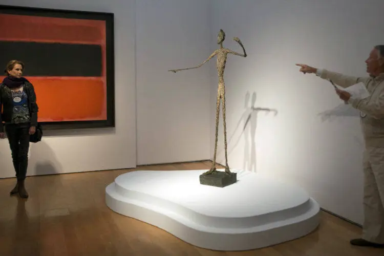 A obra "L'homme au doigt" ("O homem que aponta"), de Alberto Giacometti (Darren Ornitz/Reuters)
