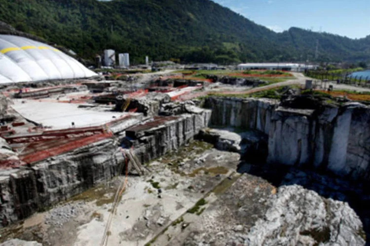 Obras da usina de Angra 3: projeto é da década de 1970, anterior a mudanças nas normas para usinas e não previa essa análise probabilística (Arquivo/Veja/VEJA)