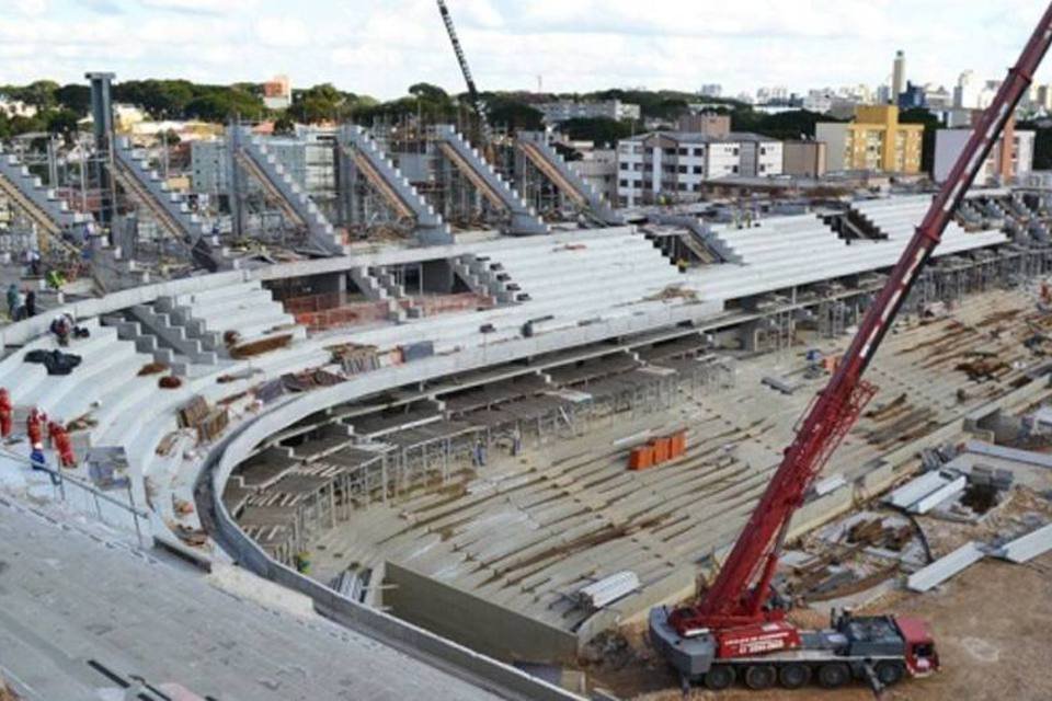 Obras na Arena da Baixada, em Curitiba continuam