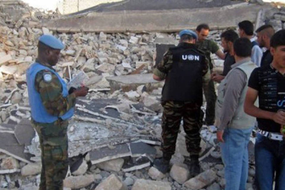 Bombardeios e ataques na Síria deixa dezenas de mortos