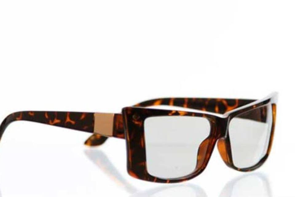 Estúdio de design investe em óculos escuros 3D
