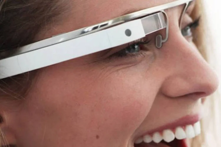 
	Durante confer&ecirc;ncia, Google anunciou pacote de apps que j&aacute; est&atilde;o prontos para serem usados no Google Glass
 (Divulgação)