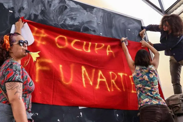 
	Funarte: o movimento protesta principalmente contra a extin&ccedil;&atilde;o do Minist&eacute;rio da Cultura (MinC), que foi englobado pelo Minist&eacute;rio da Educa&ccedil;&atilde;o
 (Divulgação / Facebook Ocupa Funarte)