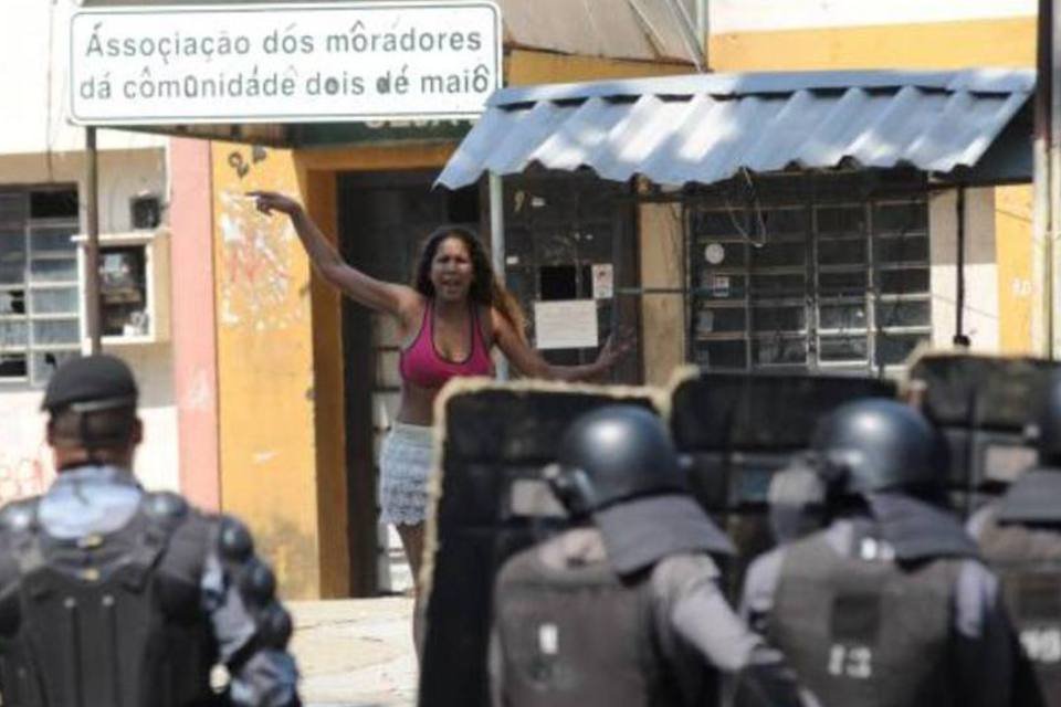 Rio volta a cadastrar moradores da ocupação do terreno da Oi
