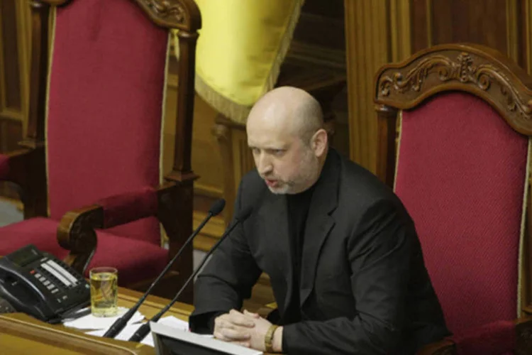 
	Olexander Turchinov: &quot;Eu mais uma vez retorno ao perigo real de a Federa&ccedil;&atilde;o Russa iniciar uma guerra terrestre contra a Ucr&acirc;nia&quot;
 (Konstantin Chernichkin/Reuters)
