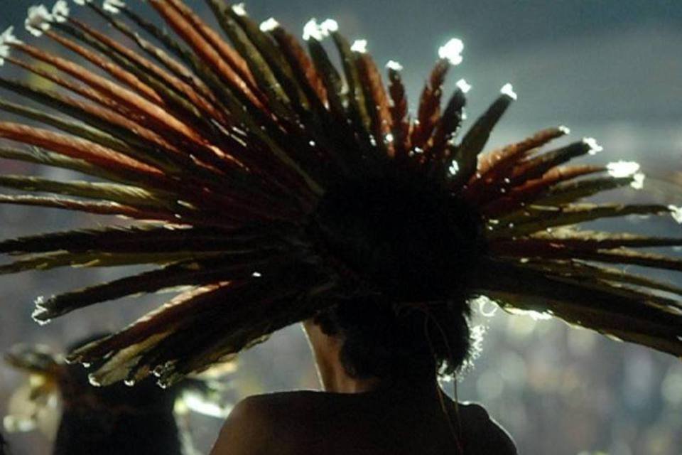Artefatos indígenas retidos na França retornam ao Brasil