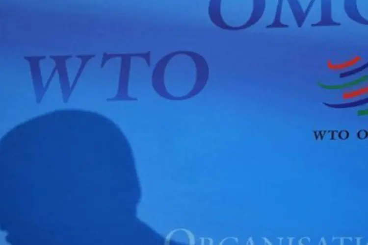 
	Cartaz da OMC em sua sede, na cidade de Genebra: nos &uacute;ltimos dois anos, o Brasil j&aacute; vem sendo duramente questionado na OMC por sua pol&iacute;tica comercial
 (AFP)