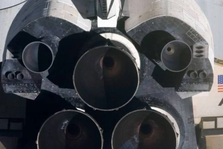 A Missão Robótica de Reabastecimento, com equipamentos de 22,6 milhões de dólares, deve ser instalada no exterior da Estação Espacial Internacional (NASA)