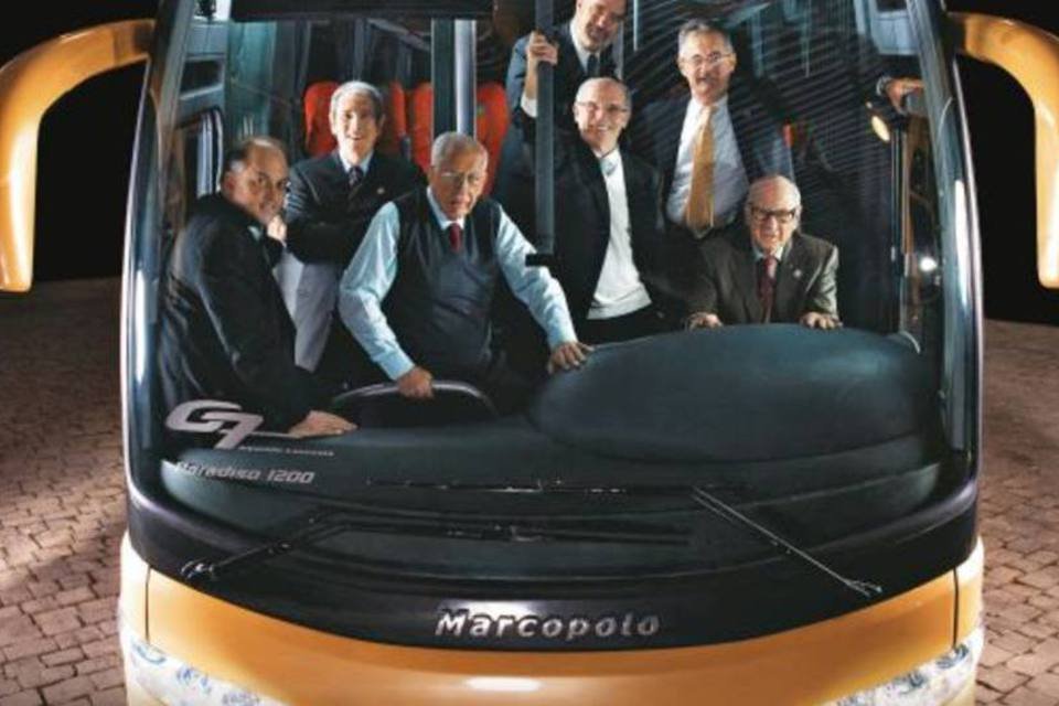 Marcopolo faz parceria com Navistar para fabricação de ônibus