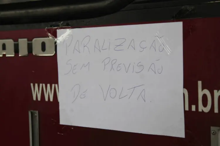 Paralisação de ônibus: por volta das 12h40, terminais estavam liberados (Oswaldo Corneti/Fotos Públicas)