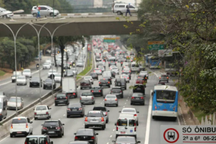 
	Faixa de &ocirc;nibus na Avenida 23 de Maio: opera&ccedil;&atilde;o criou 333,1 quil&ocirc;metros de faixas exclusivas
 (Fábio Arantes / Prefeitura de São Paulo)