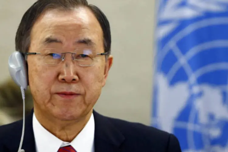 
	Ban Ki-moon: Gaza volta a ser palco de combates e bombardeios israelenses
 (Denis Balibouse/AFP)