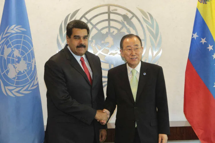 
	Presidente da Venezuela, Nicol&aacute;s Maduro, e o secret&aacute;rio-geral da ONU, Ban Ki-moon se encontraram para falar sobre conflito pela zona do Essequibo
 (REUTERS/Miraflores Palace)