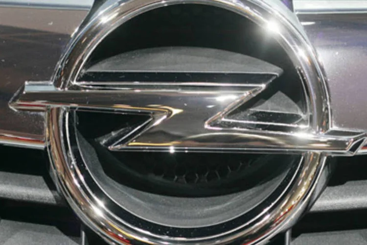 Logotipo da Opel: GM decidiu vender a marca para PSA (Getty Images)