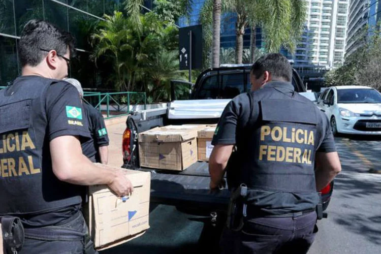 
	Opera&ccedil;&atilde;o Greenfield: a Opera&ccedil;&atilde;o Greenfield investiga a gest&atilde;o temer&aacute;ria e fraudulenta de quatro dos maiores fundos de pens&atilde;o do pa&iacute;s
 (Wilson Dias/Agência Brasil)