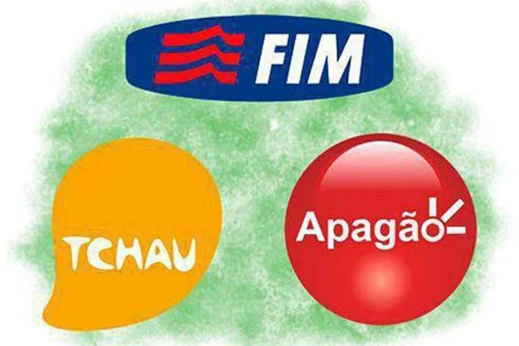 A versão alterada dos logotipos ridiculariza Claro, Oi e TIM, as três operadoras punidas pela Anatel (Reprodução)