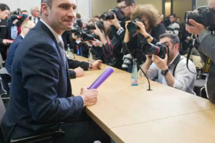 Vitali Klitschko, um dos líderes da oposição ucraniana: "acredito que a União Europeia e a Alemanha têm mecanismos para impor sanções", declarou (Maurizio Gambarini/AFP)