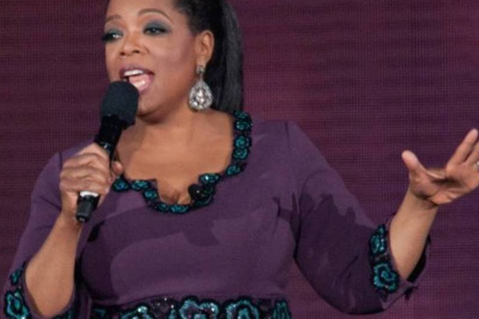 Oprah lidera lista da Forbes de celebridades mais bem pagas
